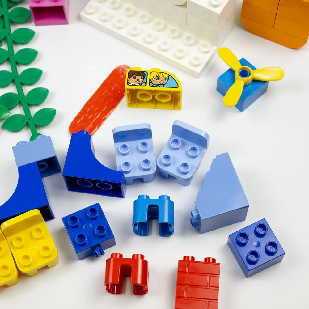Lego Duplo Bulk Lot of 130+ pcs. Red Orange Yellow Green Blue Purple Pink + READ